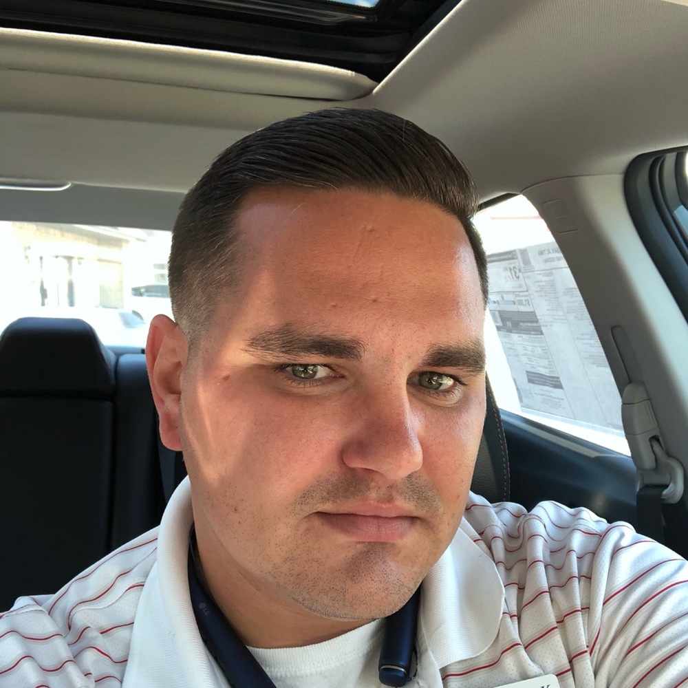 Meet your Posher, Bradley